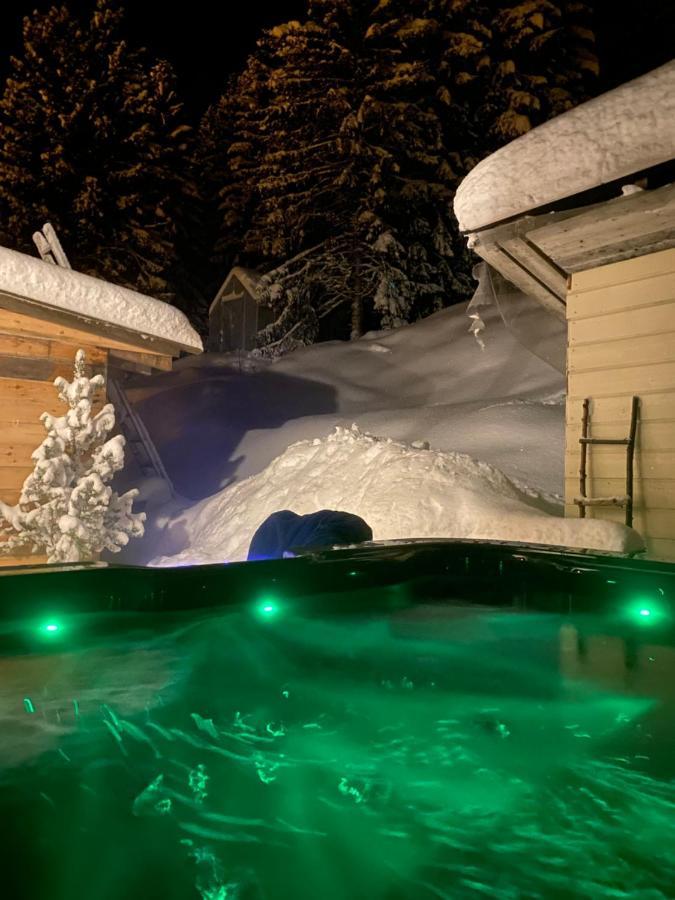 Lyngen, Mackay Appartment, Lyngen Lyngseidet Экстерьер фото
